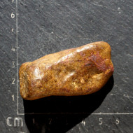 Meteorit surový