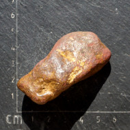 Meteorit surový