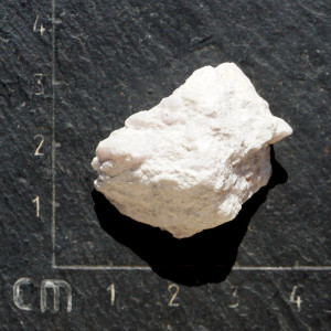 Kunzit surový (440)