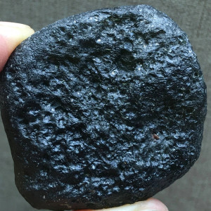 Vltavín surový (463)