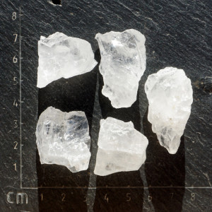 Azeztulit surový (451)