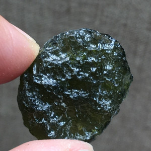 Vltavín surový (464)