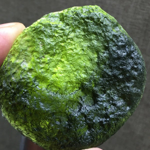 Vltavín surový (465)