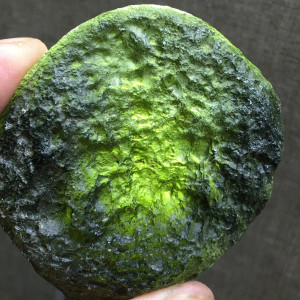 Vltavín surový (465)