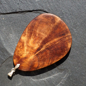 Třěšňové dřevo