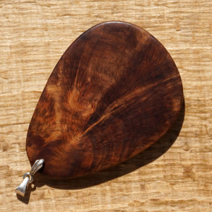 Třěšňové dřevo