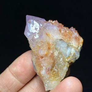 Křišťál ametystový elestiální (470)