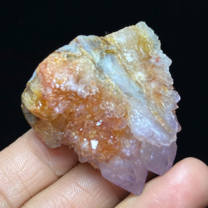 Křišťál ametystový elestiální (470)