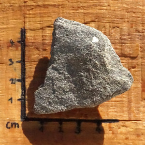 Granát surový (218)