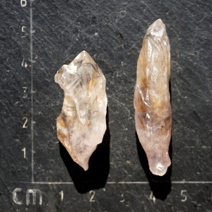 Kakoxenit surový (372)