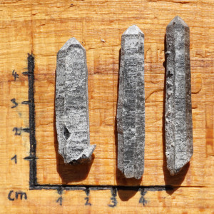 Záhněda surový krystal