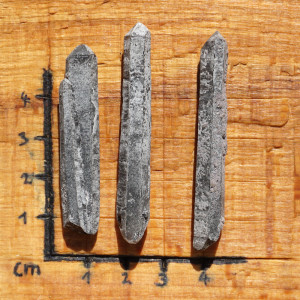 Záhněda surový krystal