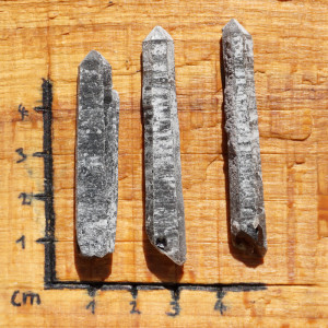 Záhněda surový krystal