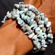 Larimar sekaný náramek